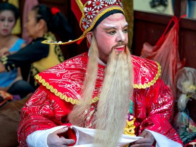 Chinese opera perfomerm - Geolitterae